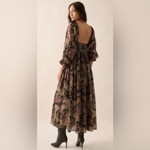 Carly Jean Los Angeles Floral Backless Long Sleeve Dress